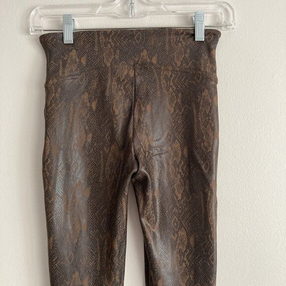 Spanx Leggings Faux Leather Snakeskin Print Brown Pull On Womens Size Small - Picture 7 of 9
